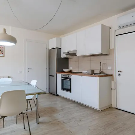 Host4u - San Faustino In Apartament *